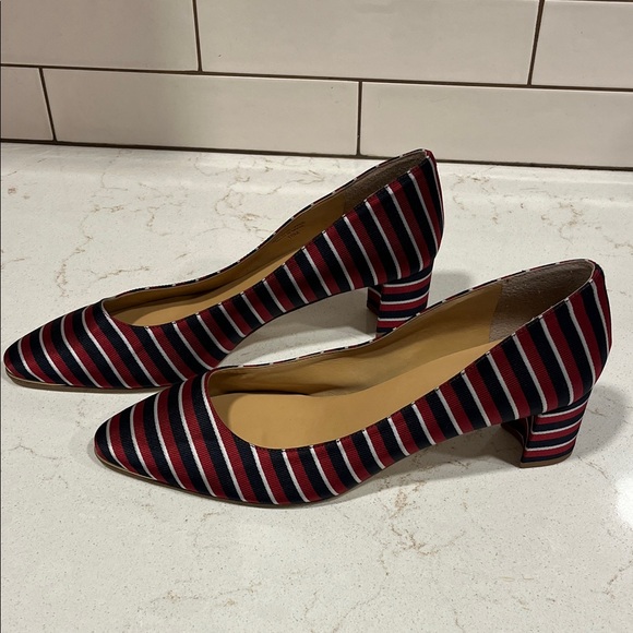Talbots Chic Navy and Red Striped Heels - Picture 6 of 6